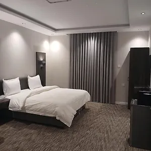 تحقق من التوفر